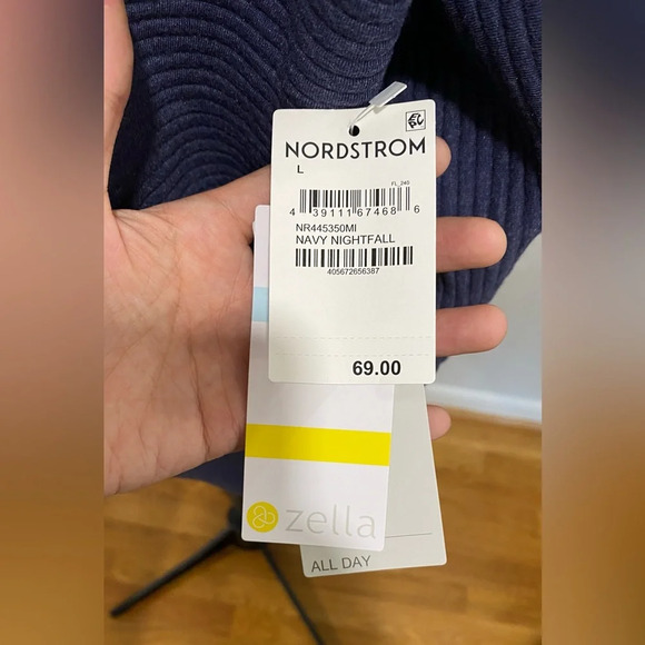 NWT Zella All Day Pullover Size Large - Picture 6 of 10